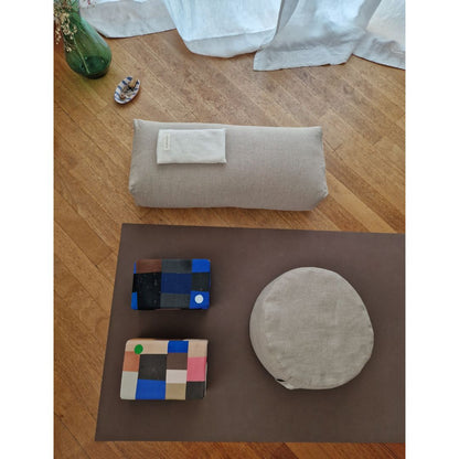 Coussin pour les yeux en lin avec lavande et pierres précieuses sauge