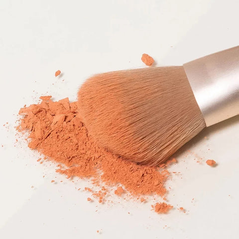 CHARLOTTE BIO - Pinceau végan pour fard à joues - Atteignez un éclat sans défaut ! 🌿✨