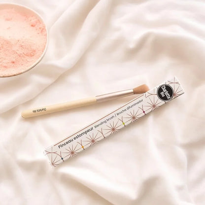 CHARLOTTE BIO - Vegan Eyeshadow Blending Brush - Perfect Your Eye Look! 🌈✨