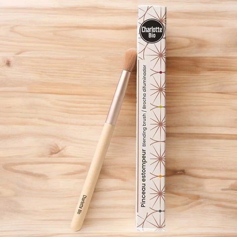 CHARLOTTE BIO - Vegan Eyeshadow Blending Brush - Perfect Your Eye Look! 🌈✨