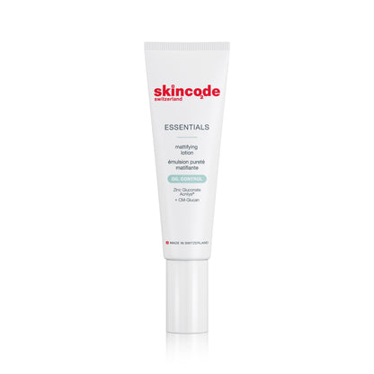 1702.2_ESS_Oil Control_Mattifying Lotion-rfl