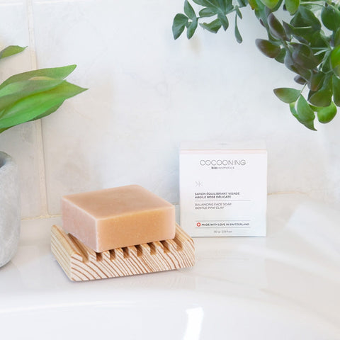 Savon équilibrant visage à l'argile rose