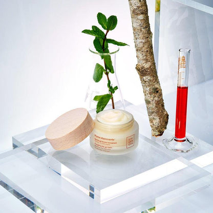 Epigeneva energizing day cream 50ml - Beauty & the Lion
