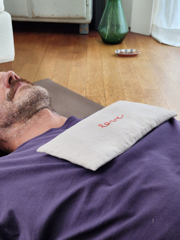 Coussin pour les yeux en lin avec lavande et aventurine bleue - Paix