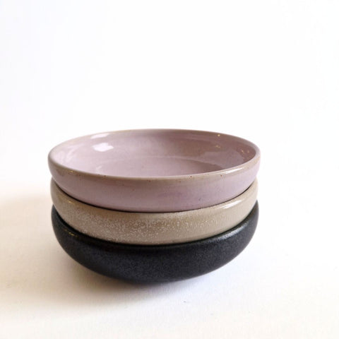 Coquille à encens en céramique violette