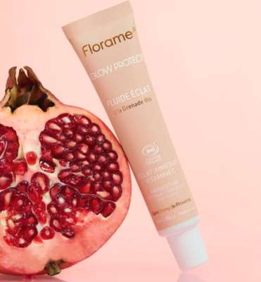Florame Glow Protect Radiance Fluid with Organic Pomegranate & Vitamin C – 40 ml