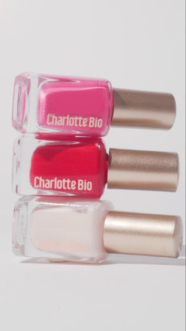 CHARLOTTE BIO – Based Plum Red Nail Polish