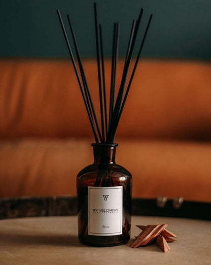 BY VELCHEVA Diffuseur d'ambiance Mikado Africa – 125 ml, Cardamome, Cuir & Oud