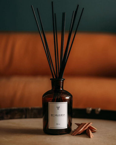 BY VELCHEVA Diffuseur d'ambiance Mikado Africa – 125 ml, Cardamome, Cuir & Oud