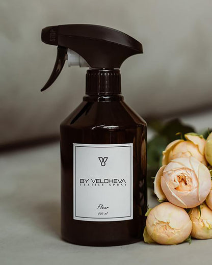 By Velcheva Textilspray Fleur – 500 ml, Bergamotto, Peonia & Gelsomino