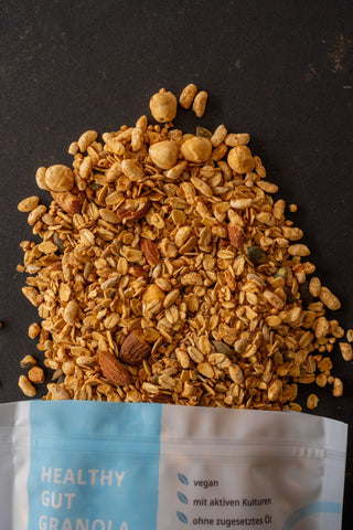 Mrs Flury Healthy Gut Granola 300 g – Crunchy Granola with Oats, Probiotics, Nuts & Seeds