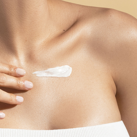 Firming neck & chest skincare – CellLift Neck & Décolleté