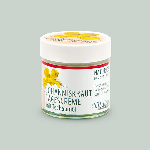 Crème de jour Unterweger 50 ml – à l’huile d’arbre à thé & au millepertuis bio pour une protection & des soins du visage de cosmétique naturelle hydratants