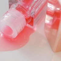 Französisches Lippenöl - Kamelie - Das aufpolsternde Öl